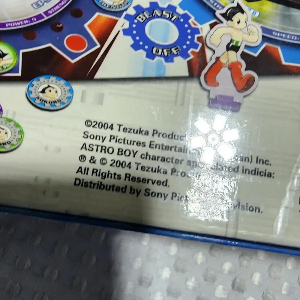 BRIARPATCH NIB ASTRO BOY SAVES THE UNIVERSE BOARD GAME